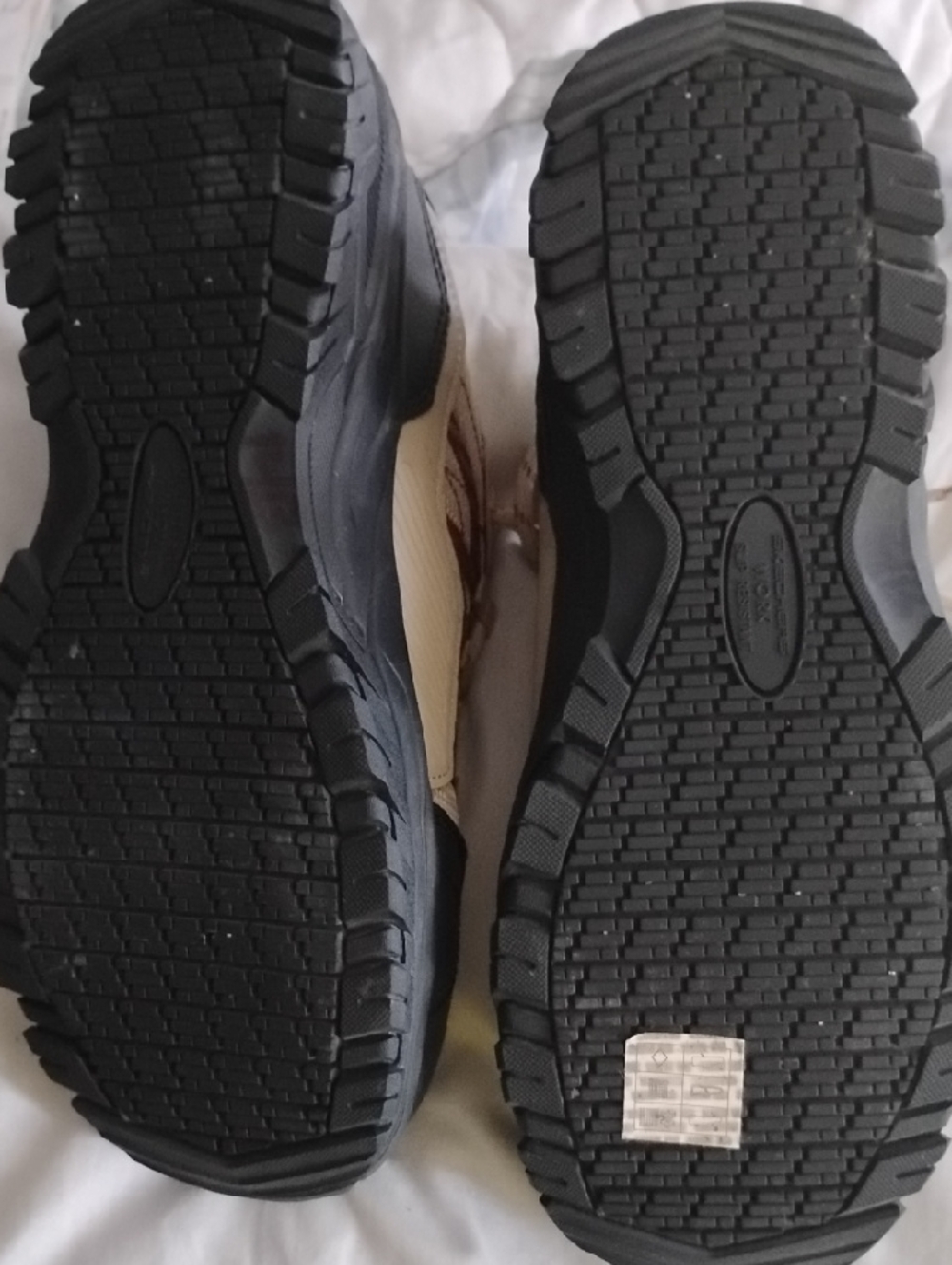 Skechers Premiere Series Size 8 - Picture 3 of 3